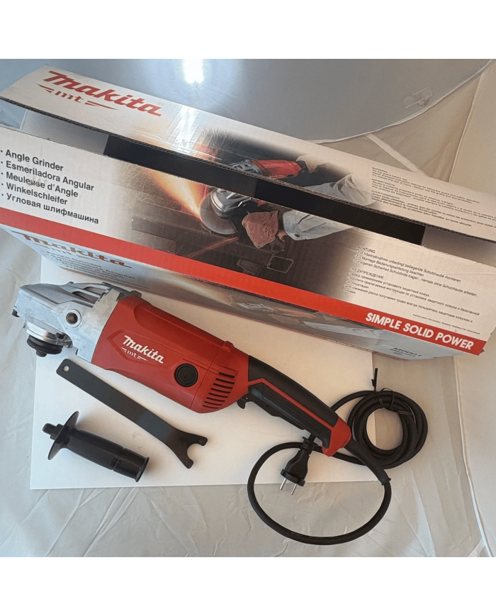 M9001 Smerigliatrice 2000W Makita